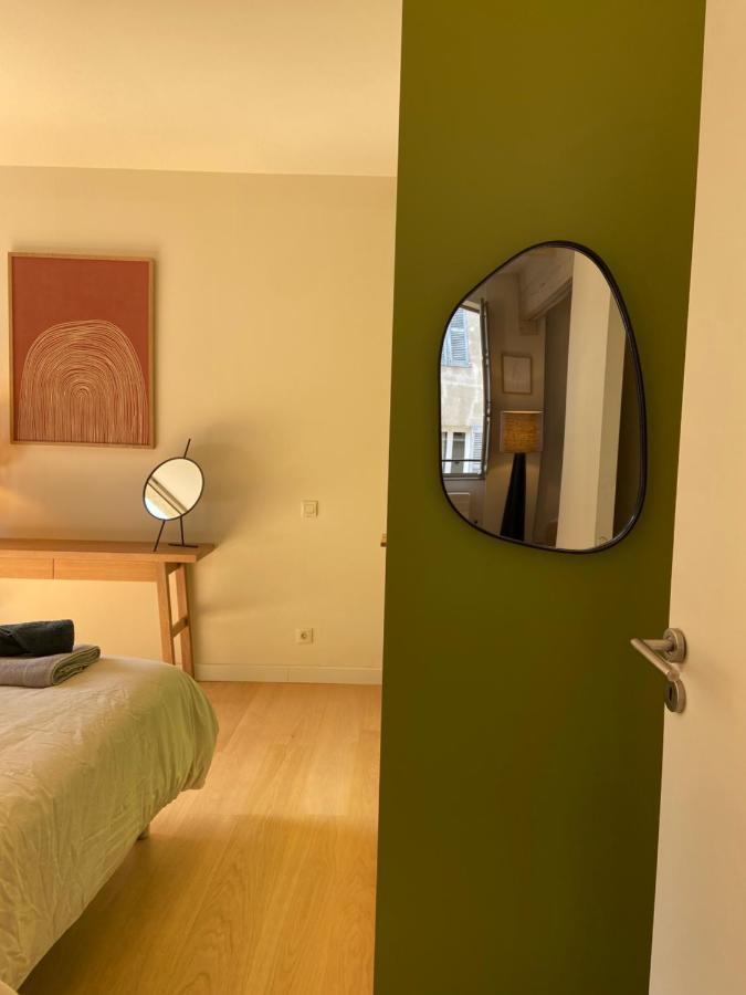 Apartment Climatise Plein Centre Historique Avignon